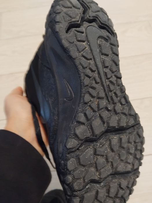 Ghete de iarna Nike fără cutie