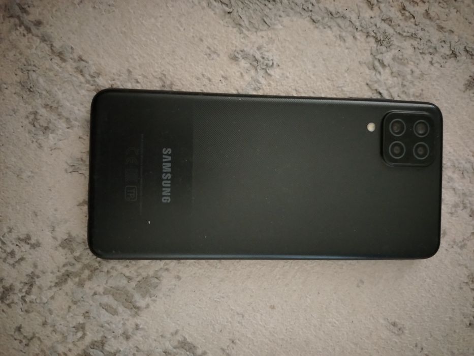 Продам Samsung A12 Redmi9