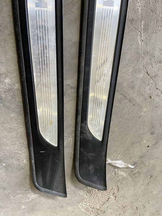 Лайстни/прагове Бмв е90/91 3 серия(M pragove/laistni Bmw e90/91)