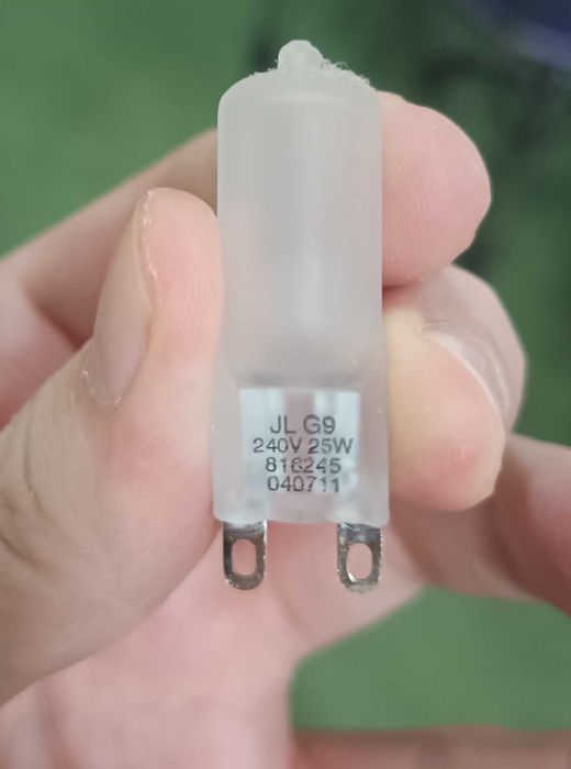 Правостояща лампа