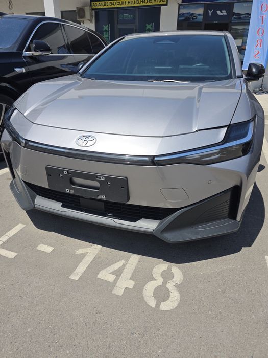Toyota bz3 Long Range Premium FWD (616km)