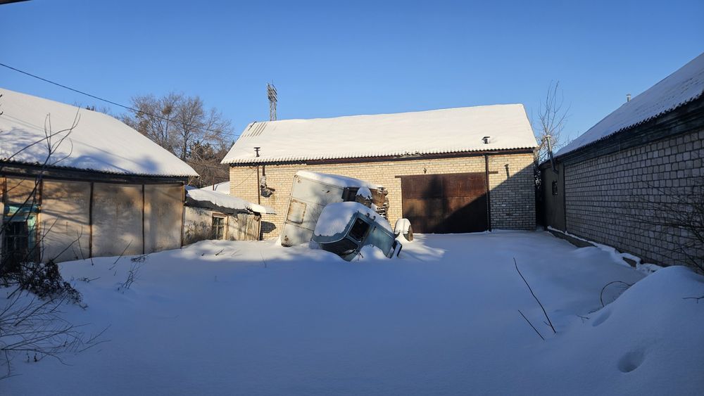 Продам дом, участок в центри города