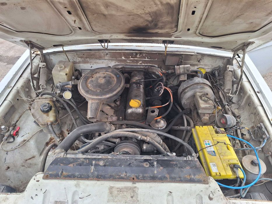 Gaz 3110 srochna sotiladi