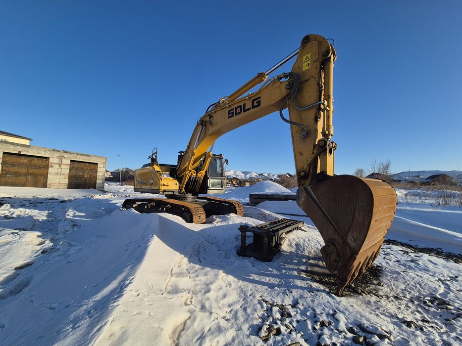 Экскаватор сдам в аренду