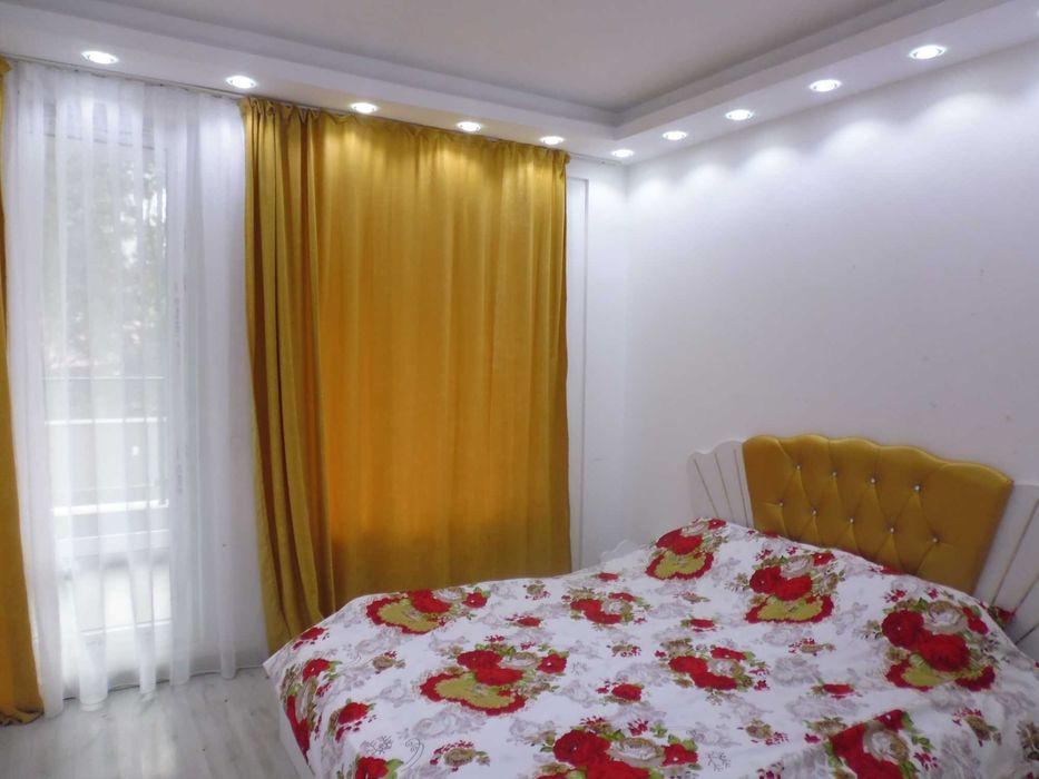 Двустаен тухлен апартамент за продажба в ж.к. Връбница 2, гр. София