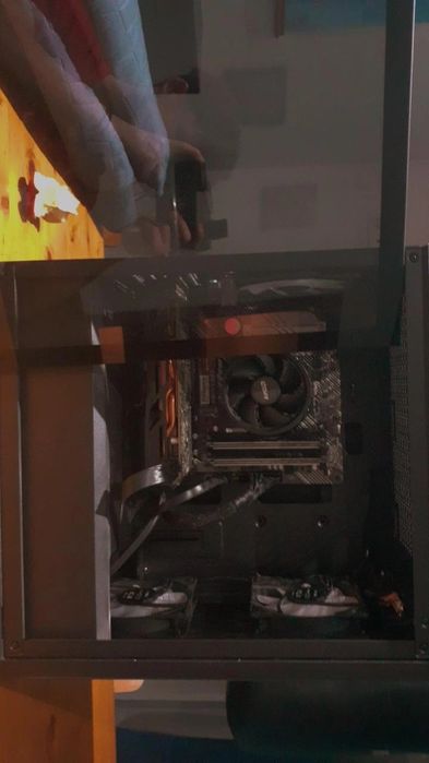 PC Gaming în stare impecabila