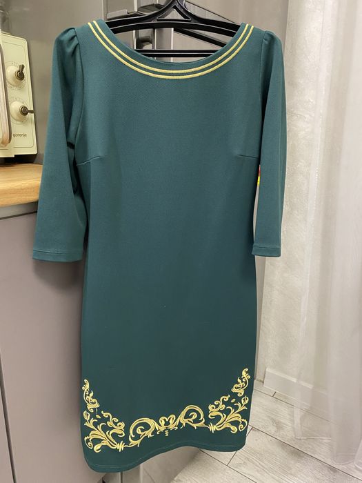 Женская одежда размер 42-44