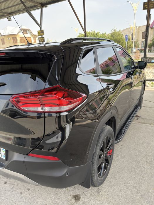 Tracker 2 redline 2025й