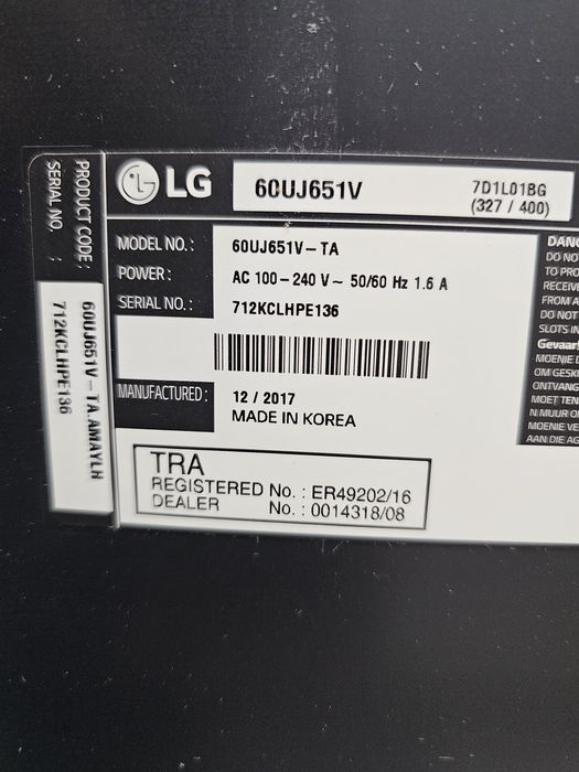 Срочно продам LG 60 Smart TV Экран разбитый.
ЬюSmart