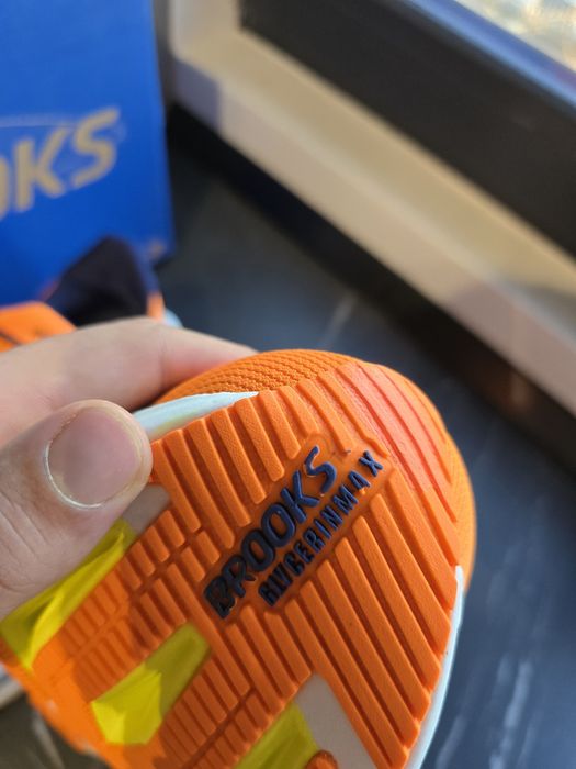 Brooks Glycerin Max 2 44 noi!