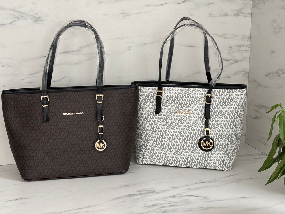 Geanta Guess YSL și Michael Kors