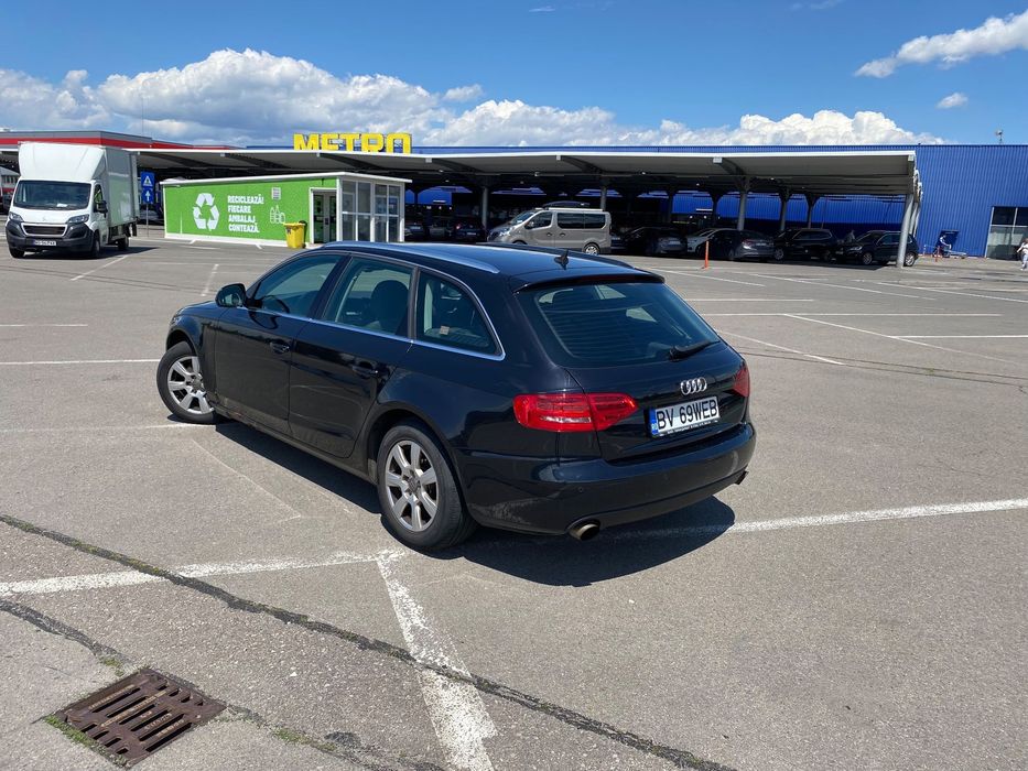 Audi A4 Limuzina AUDI A4 B8 Avant (8K5) 2.0 TFSI benzina 180 cai