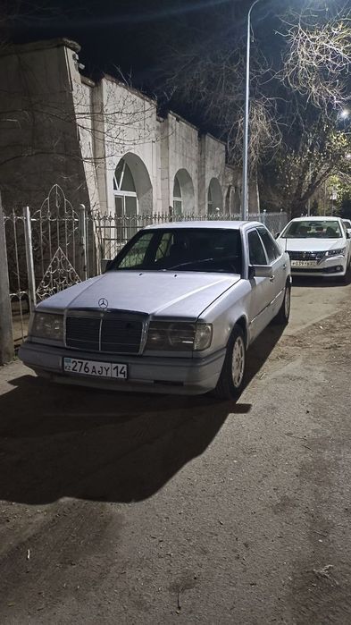 Mercedes Benz E230