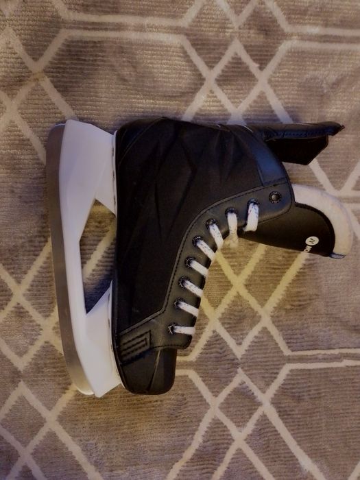 Хоккейные коньки NORDWAY