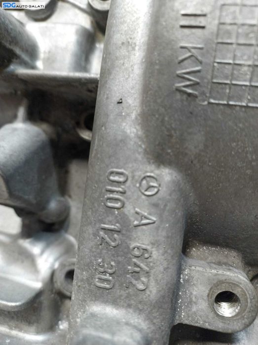 Capac Culbutori Chiulasa Chiuloasa Stanga OM642 642930 Mercedes Clasa E Class W212 320CDI 350CDI 3.0 CDI 2009 - 2016 Cod A6420101230 [X3560]