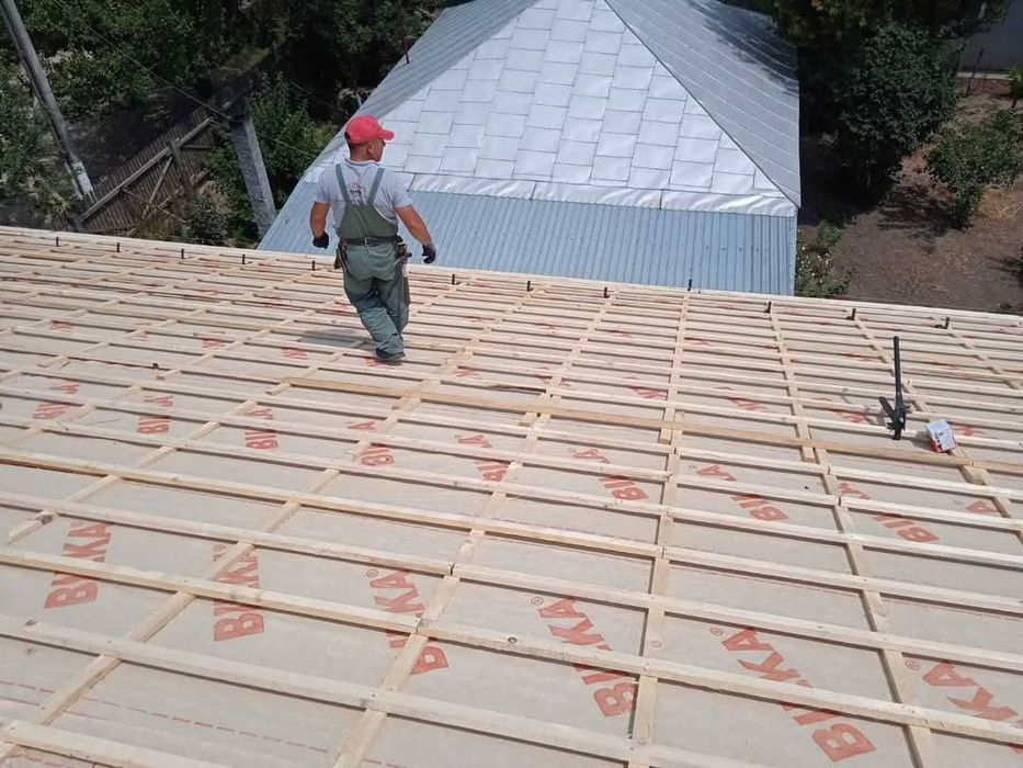 Executăm  Acoperișuri și Mansardari sistem complet