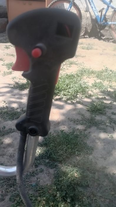 Триммер бензиновый бу