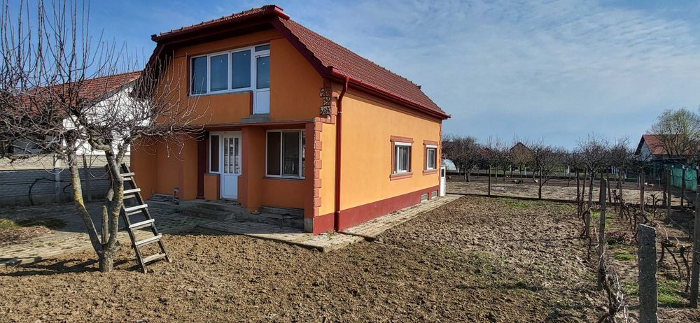Casa de vanzare in Biharia