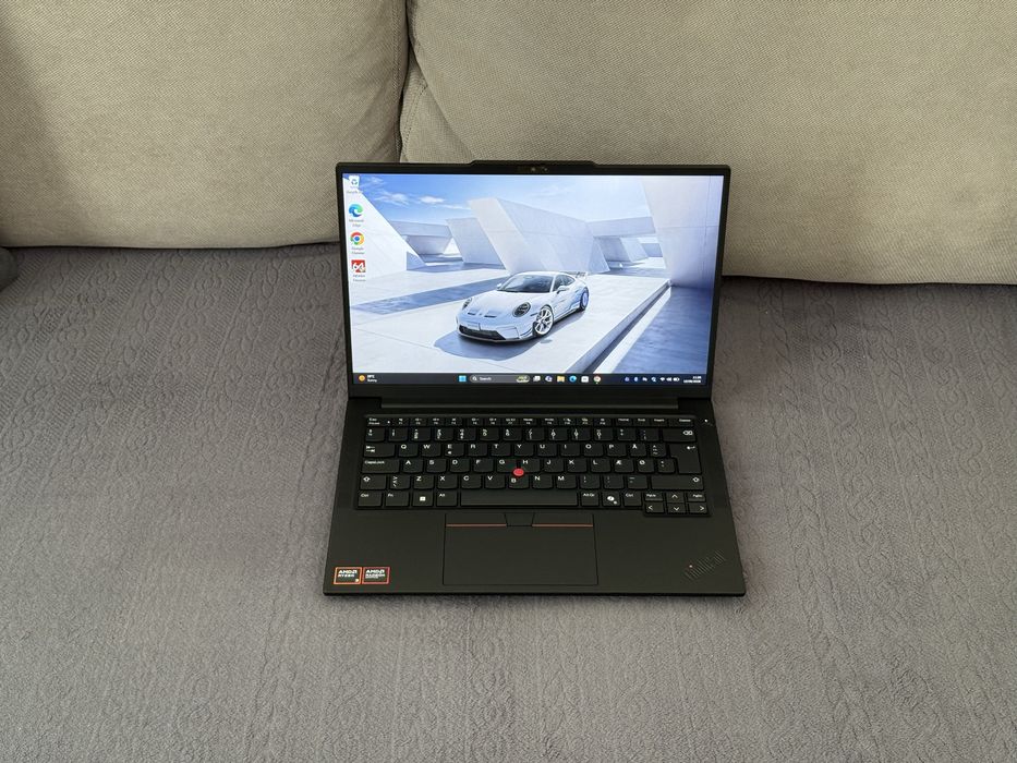 Нов 14’FHD+IPS Ryzen 3 210 w Lenovo Thinkpad E14 Gen 7 16GB DDR5 5600Mhz 256GB SSD Nvme  Гаранция