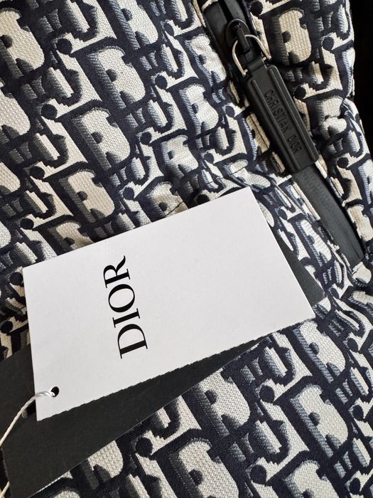 Елек на Dior зимен