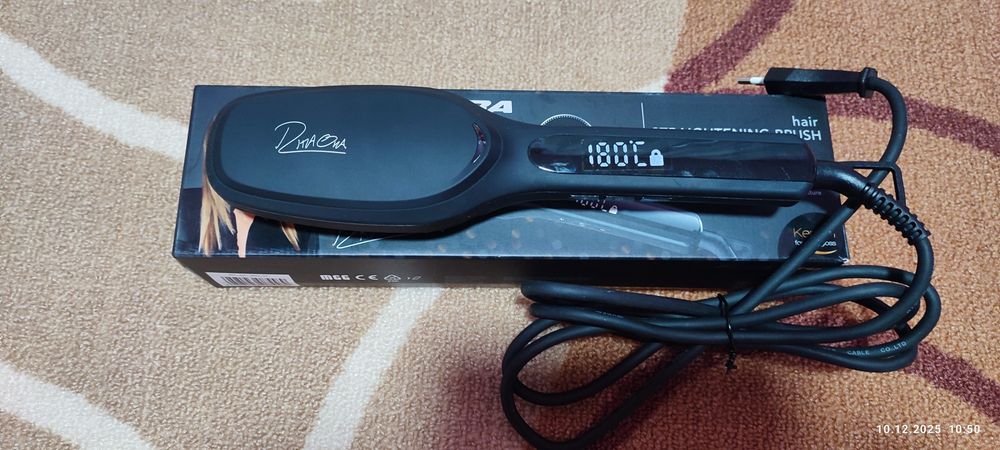 Четка за изправяне на косата