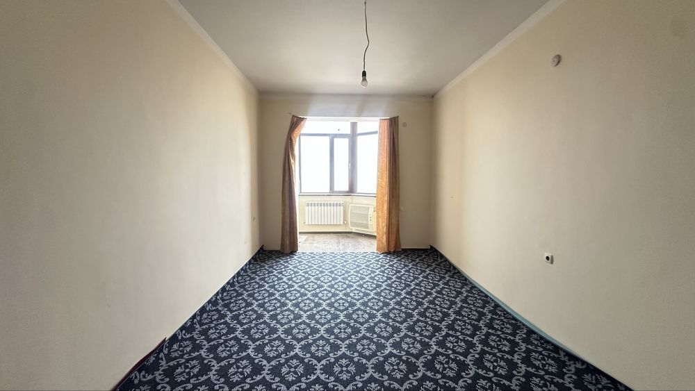 Срочно Поодаётся 2х комнатная квартира Вокзал Караван магазин 48 кв