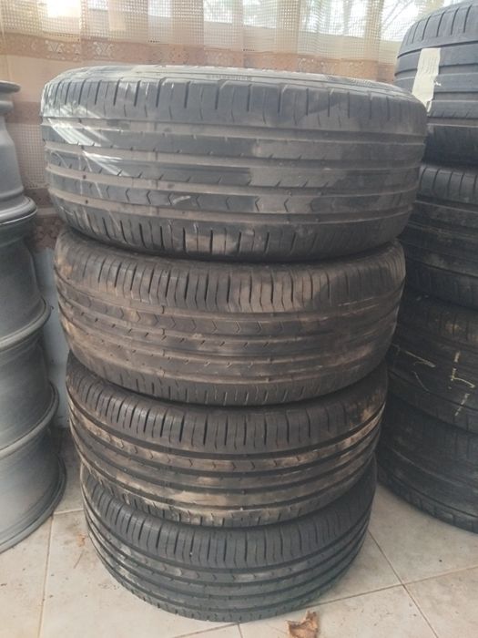 Бусови и други Гуми и Джанти