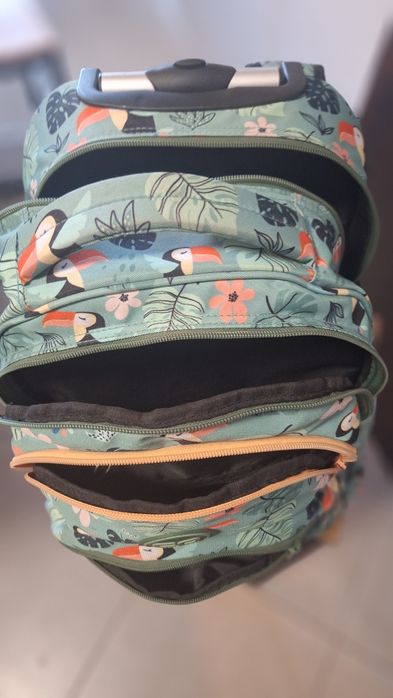 Ученическа Раница с колелца