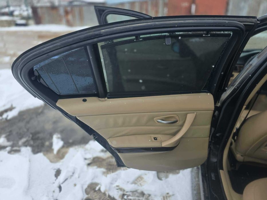 BMW E90 320d 163hp НА ЧАСТИ