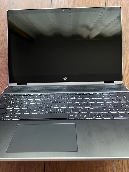 Laptop hp pavilion x360 touch i7 8550u 4gb placa video , 16gb ram, ssd 512gb