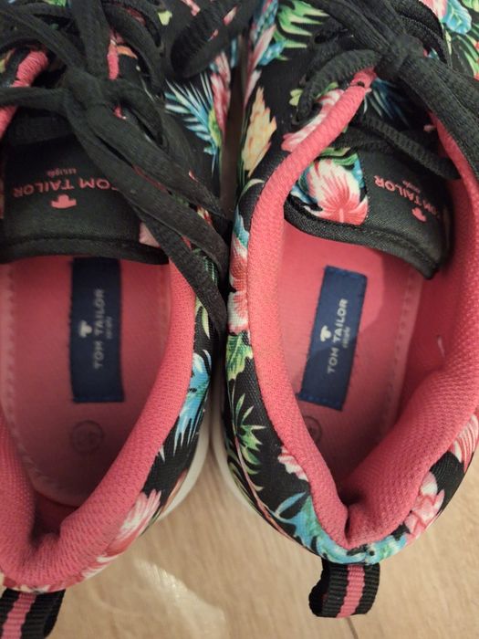 Tenisi dama Tom Tailor