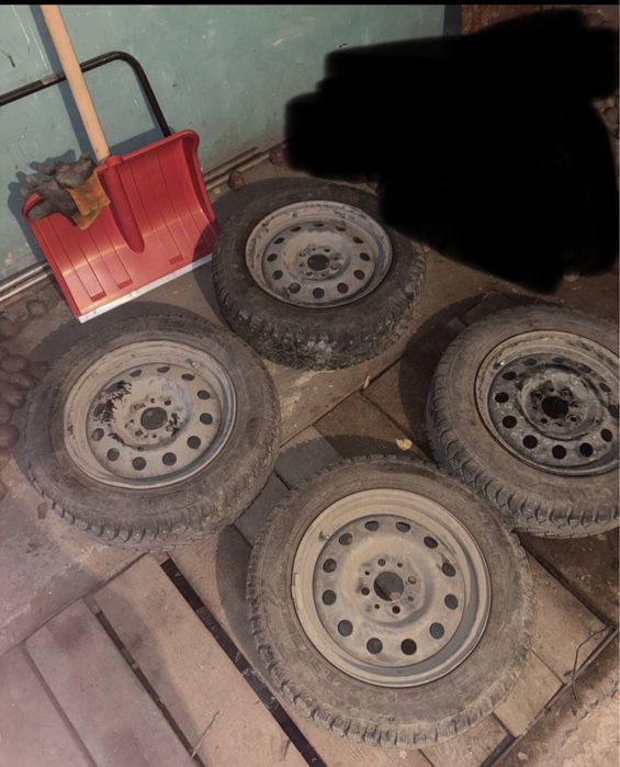 Резина зимняя. Б/У