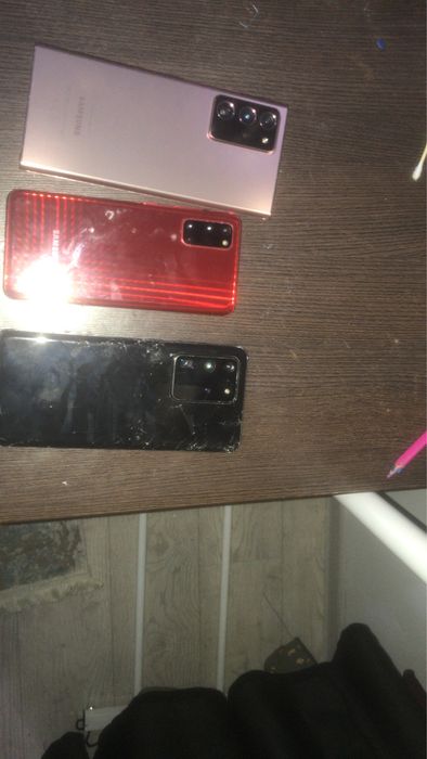 Телефоны и стилус(note 20 )