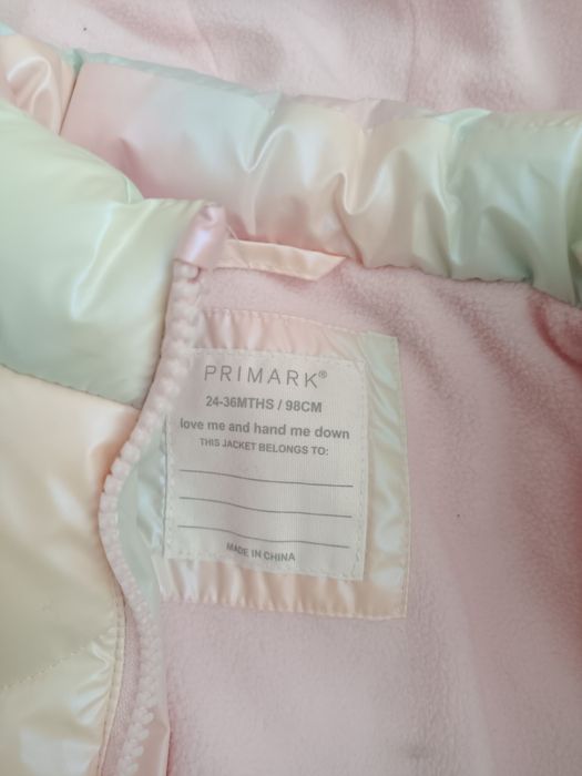 Курточка на девочку на 2-3 года