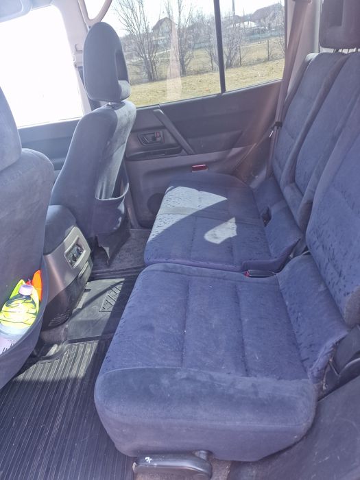 Mitsubishi pajero autoutilitara