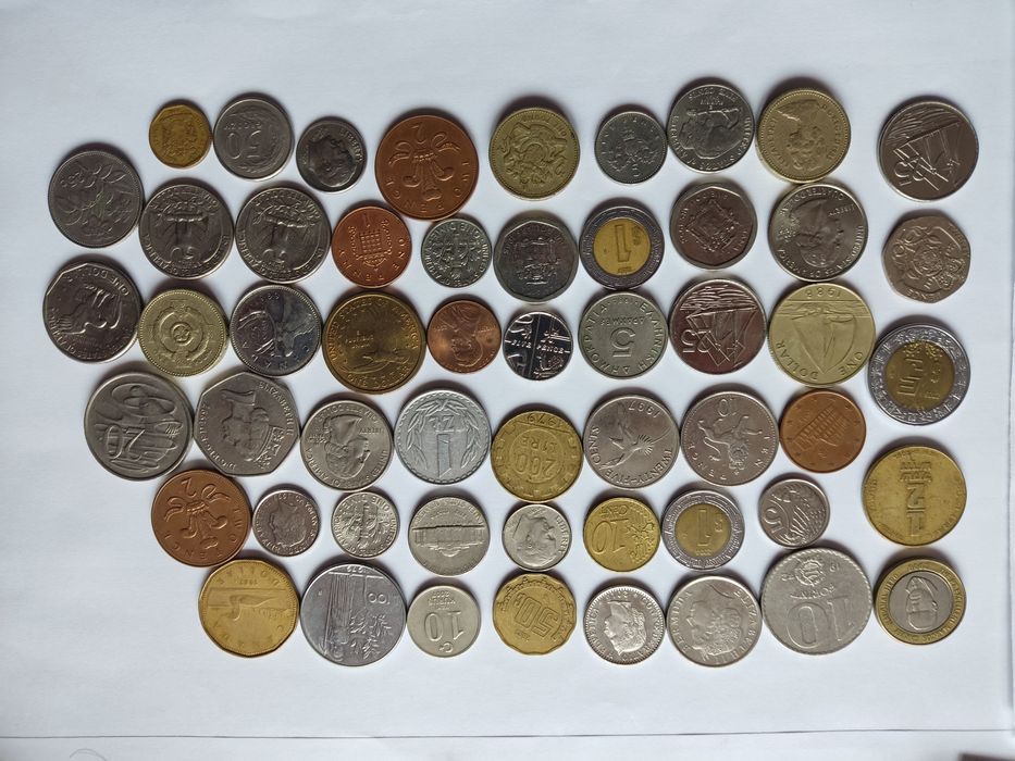 Vând monede și bancnote vechi !