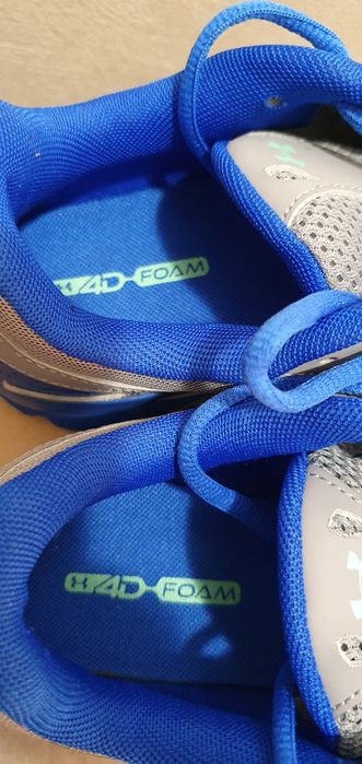 Adidasi Under Armour 40 impecabili