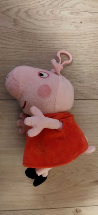 Plusuri Peppa si George