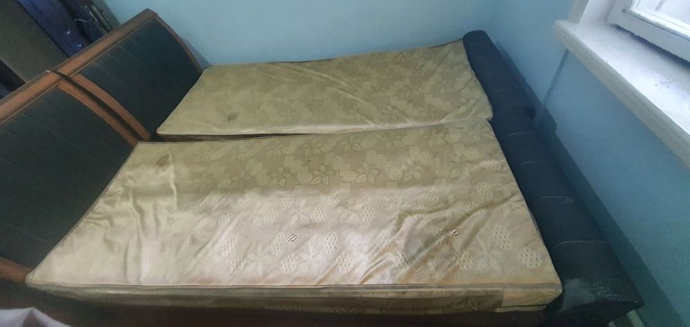 Спальные кровати