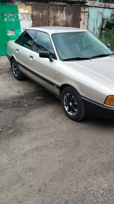 AUDI 80b3  в идеале!!!