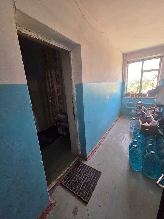 Продается квартира в Мирабадском районе Куйлюк массив-1. 2-х комнат