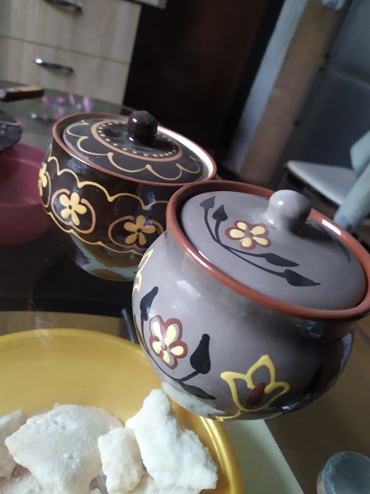 Продам глиненные горшочки