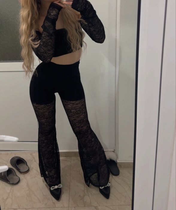 Черен дантелен сет