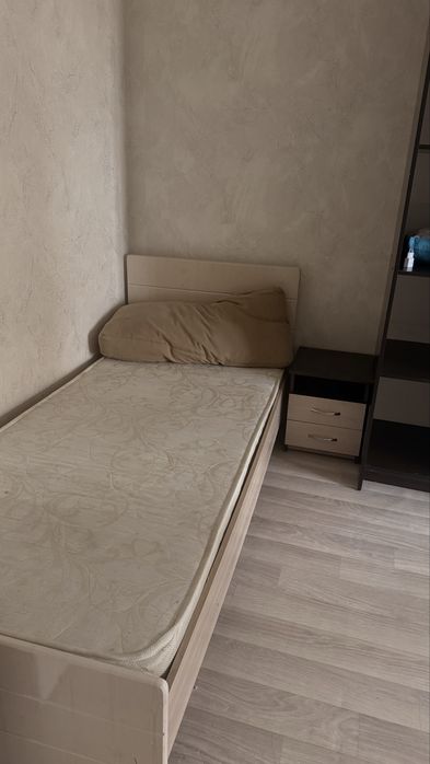 Продам односпальные кровати
