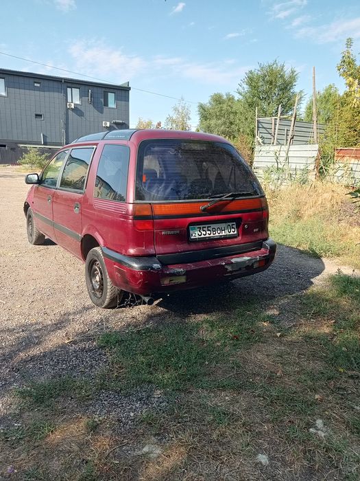 Продам Митсубиси шариот