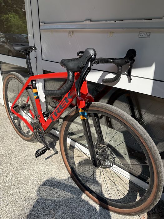 Gravel карбоново колело Trek Checpoint SL5