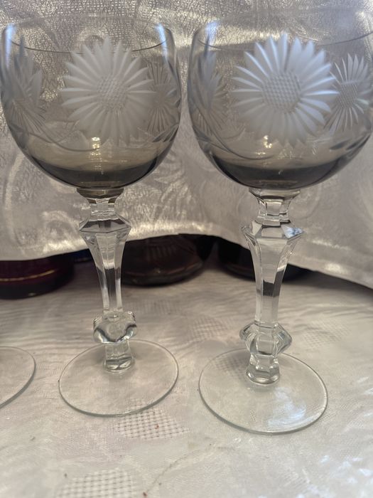 Продается новая богемская бокаль 5 шт