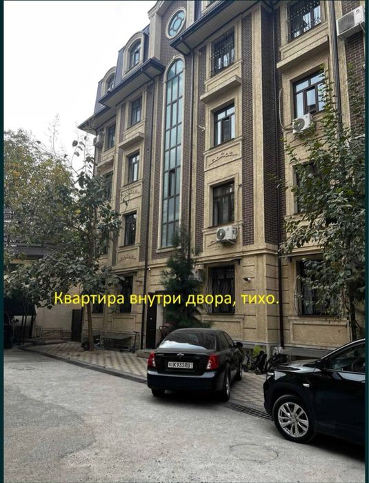 Продается евро квартира м Горький престидныц район новостройка