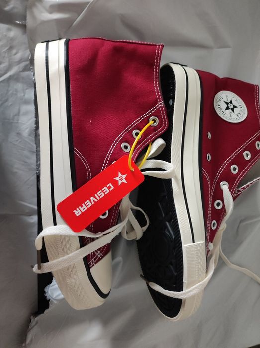 Продам кеды converse