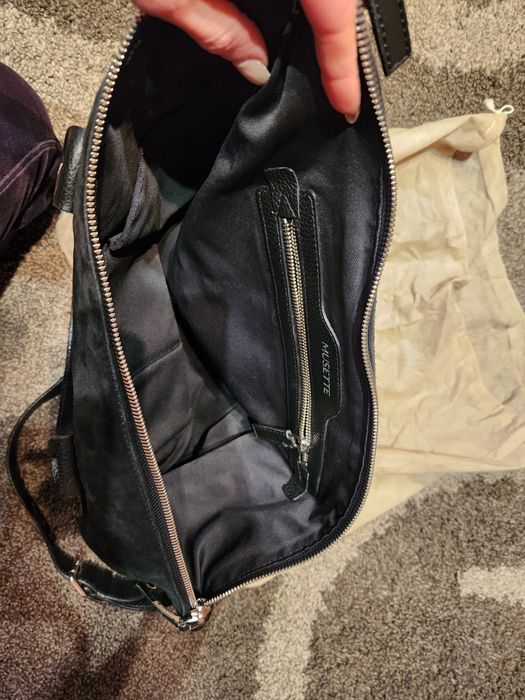 Продавам чанта Musette